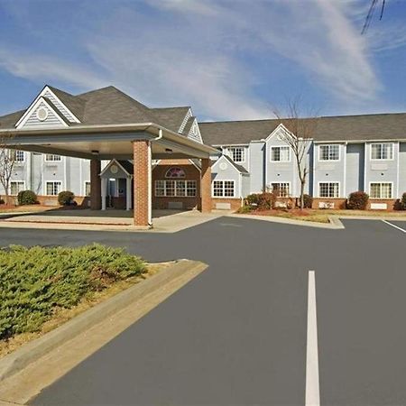 America'S Best Value Inn & Suites-Mcdonough Εξωτερικό φωτογραφία
